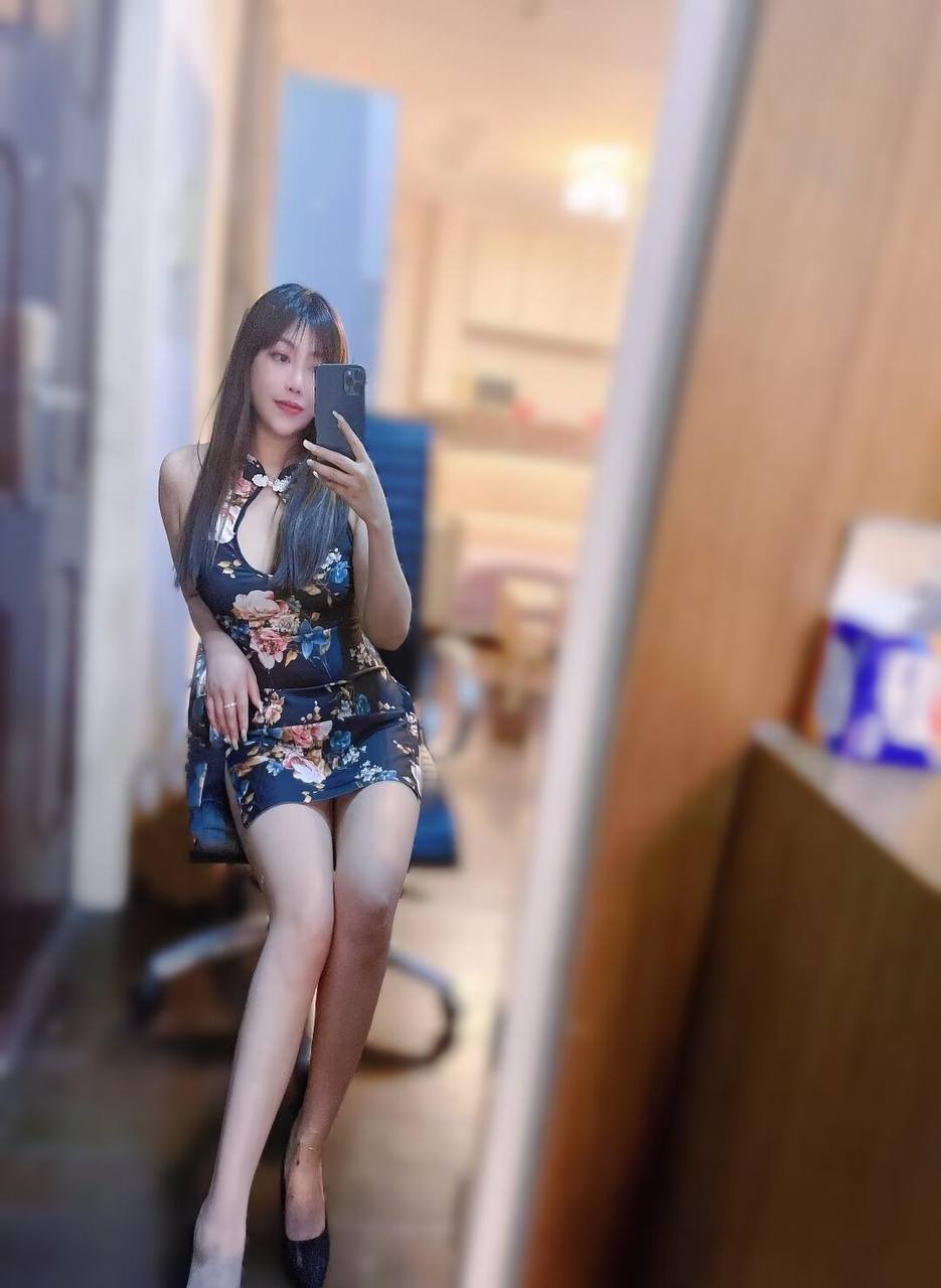 胡志明私钟,胡志明楼凤上门